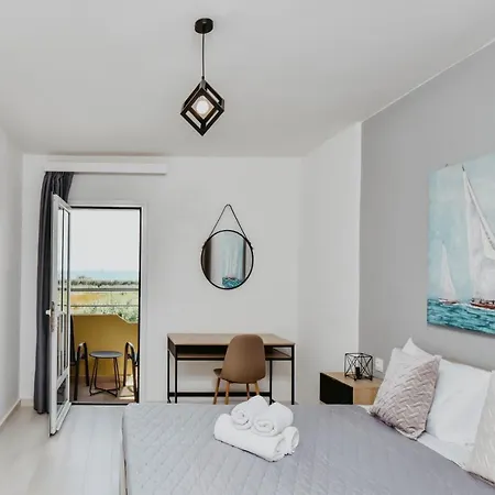 Apartamento Alkyonides *